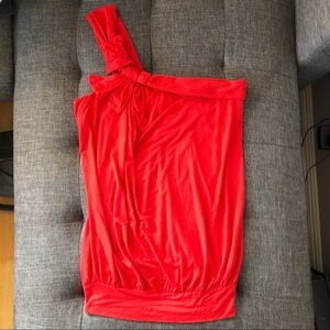 Jaloux one shoulder red top Size Small